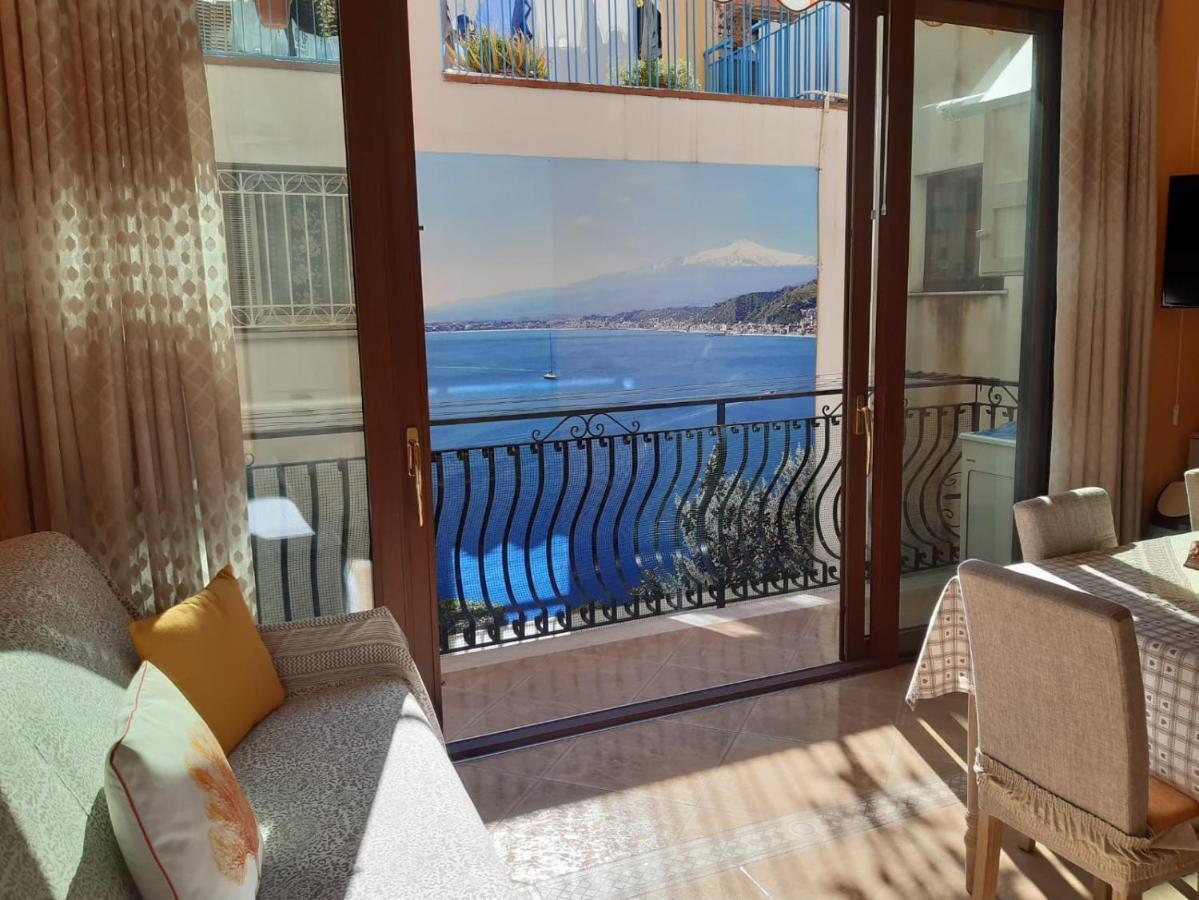 Il Corallo Rosso Giardini Naxos Luaran gambar